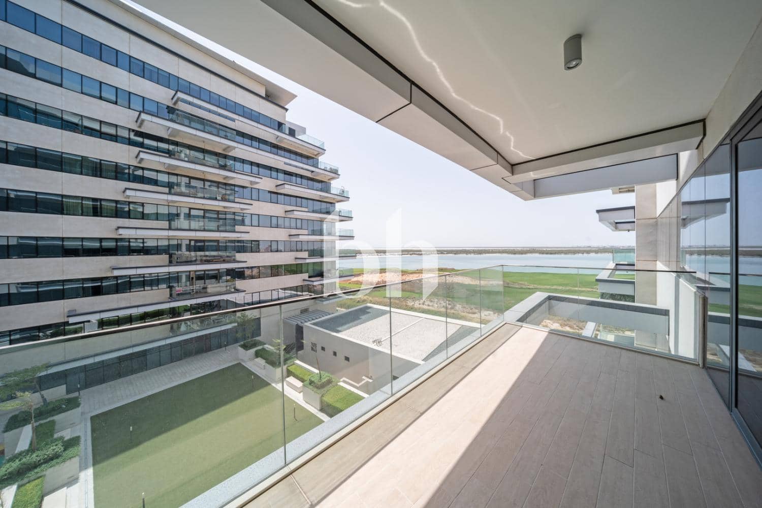 2 Bedroom Apartment in Mayan 3