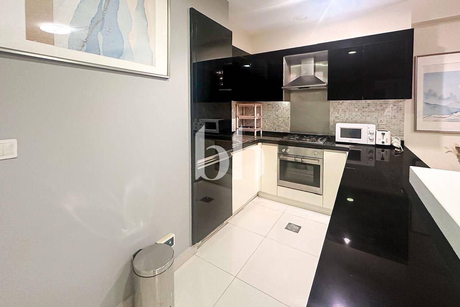 1 Bedroom Apartment in The Signature - photo 2