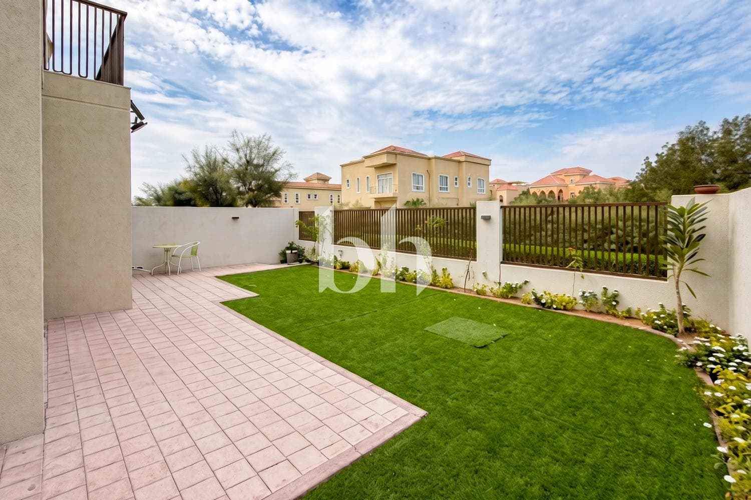 4 Bedroom Townhouse in La Violeta 1 - photo 1