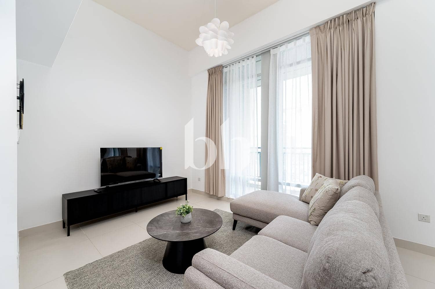1 Bedroom Apartment in The Lofts Central