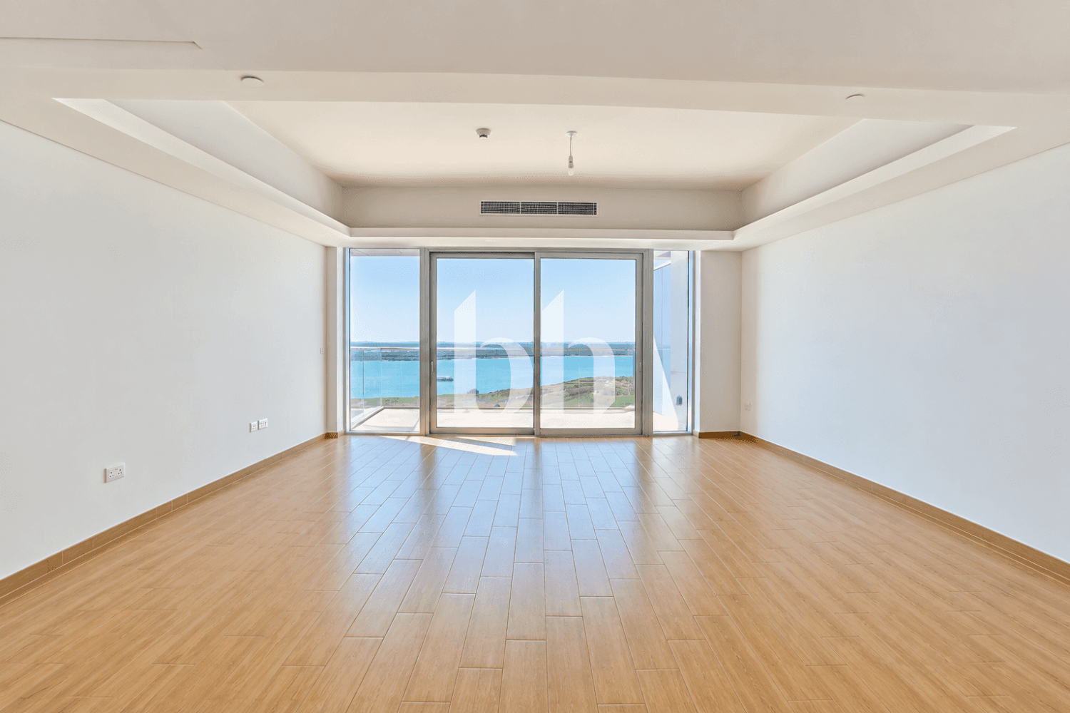 2 Bedroom Apartment in Mayan 3 - photo 2