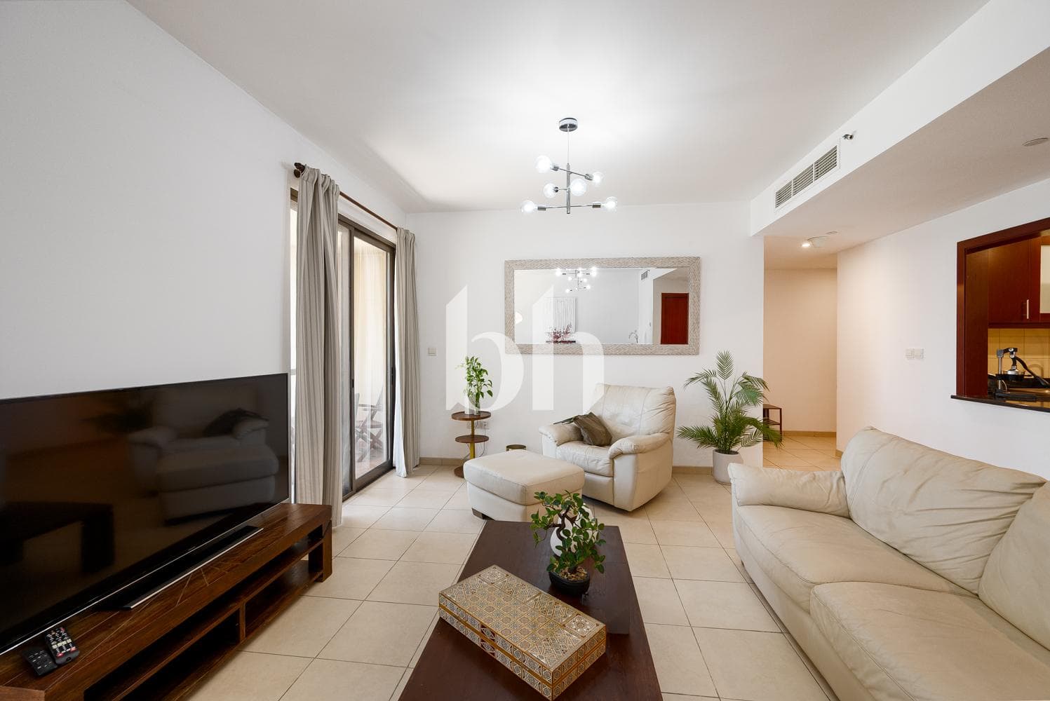 2 Bedroom Apartment in Murjan 6 - photo 2