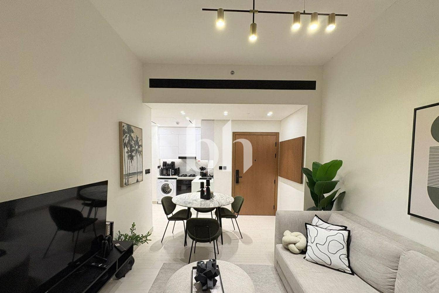 1 Bedroom Apartment in Binghatti House - photo 2