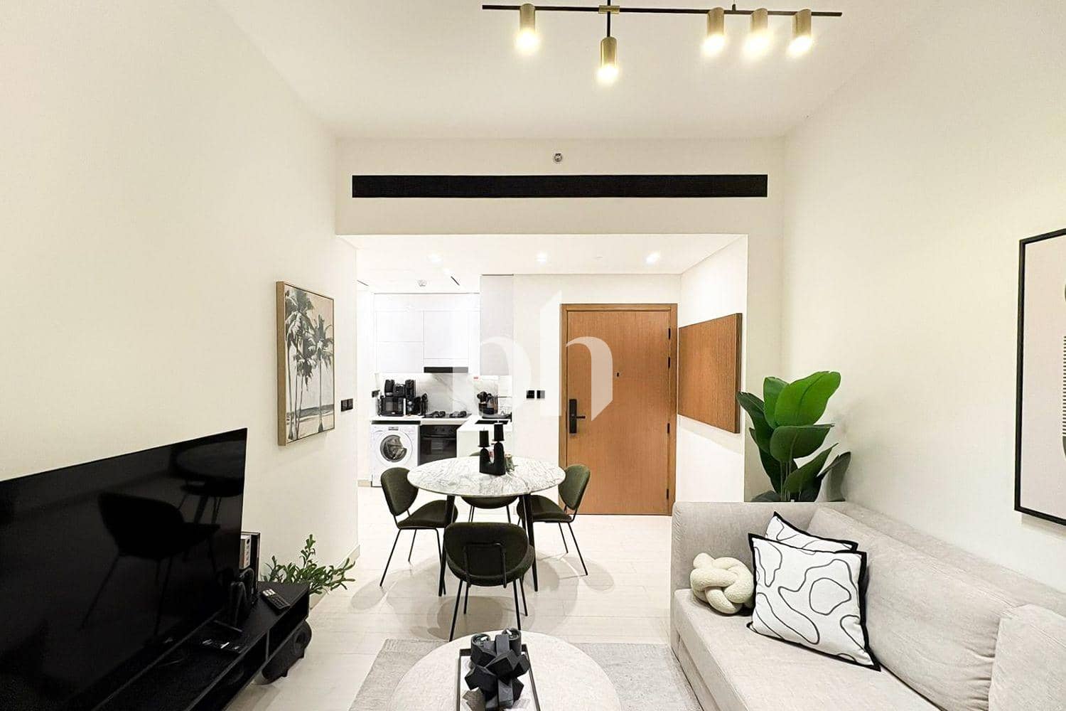 1 Bedroom Apartment in Binghatti House - photo 1