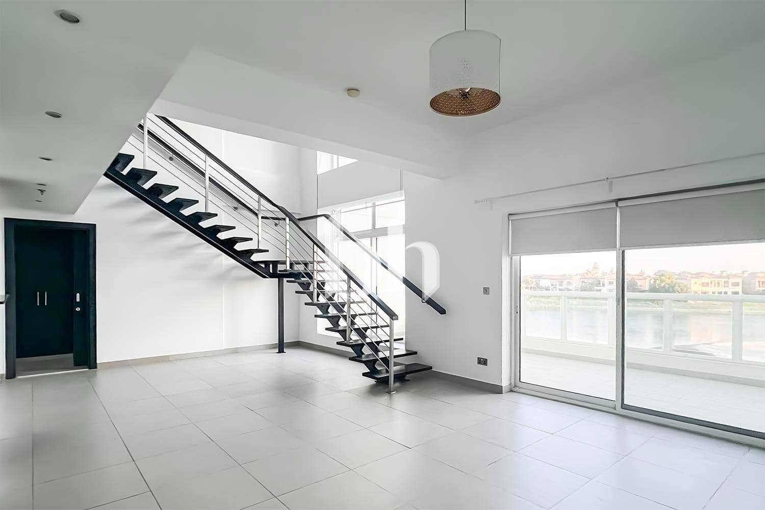 3 Bedroom Apartment in Cluster E - photo 1