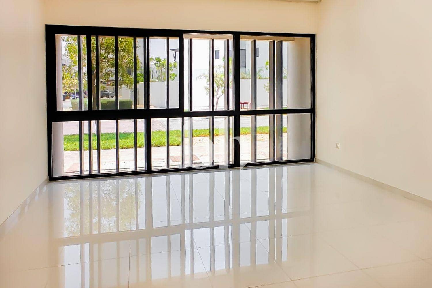 6 Bedroom Villa in Coursetia - photo 2