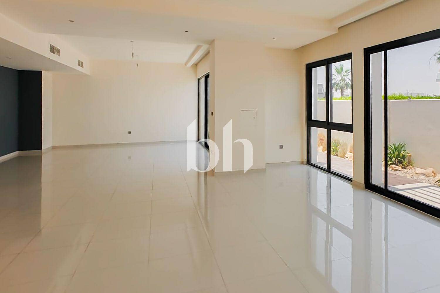 6 Bedroom Villa in Coursetia