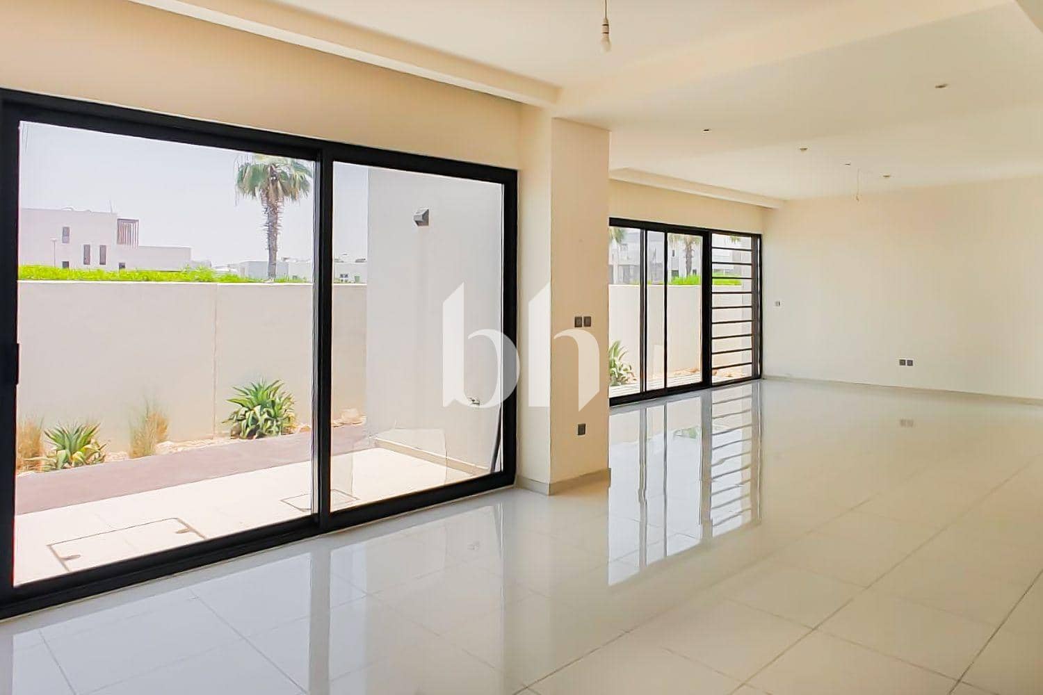 6 Bedroom Villa in Coursetia - photo 1