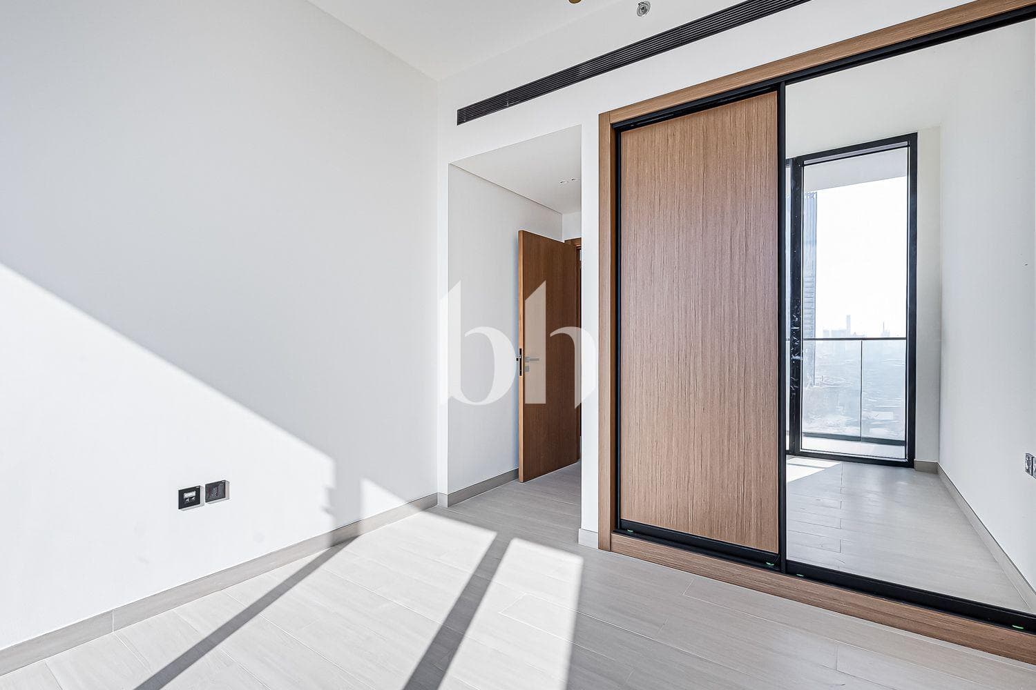 1 Bedroom Apartment in Binghatti Venus - photo 2