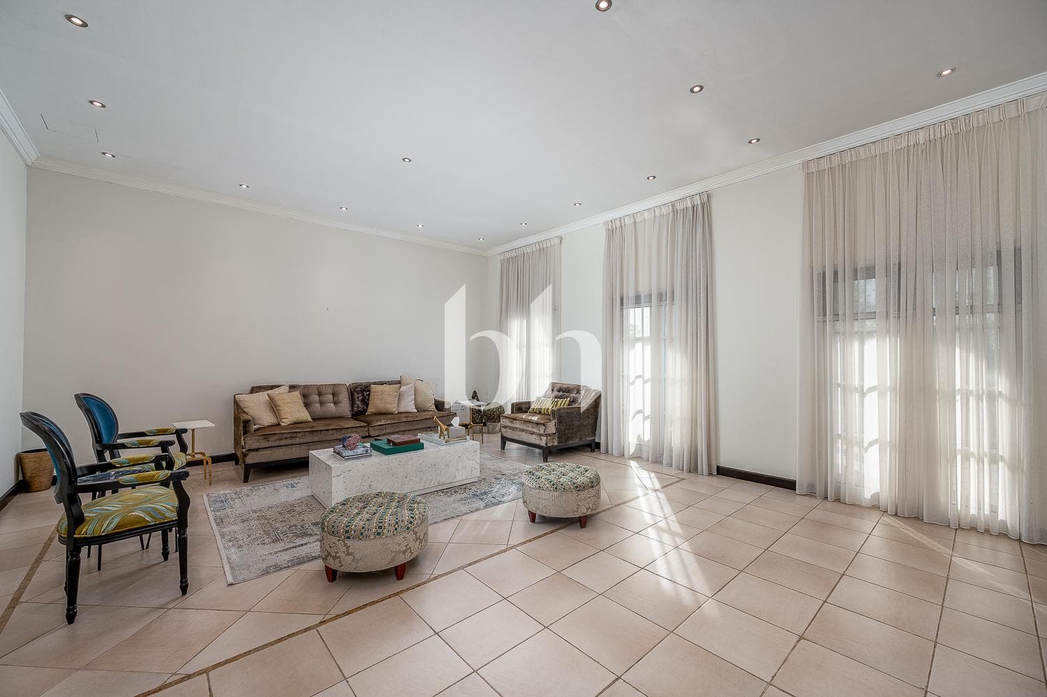 4 Bedroom Villa in The Centro - photo 2