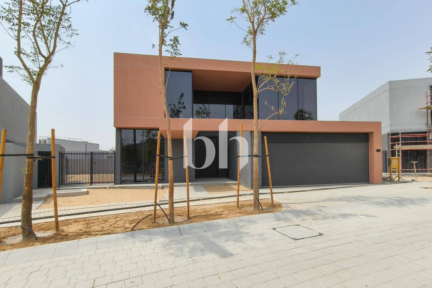 6 Bedroom Villa in Saro