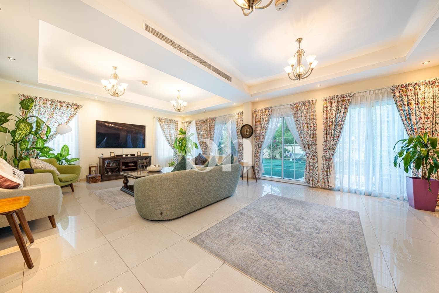5 Bedroom Villa in District 2C - photo 1