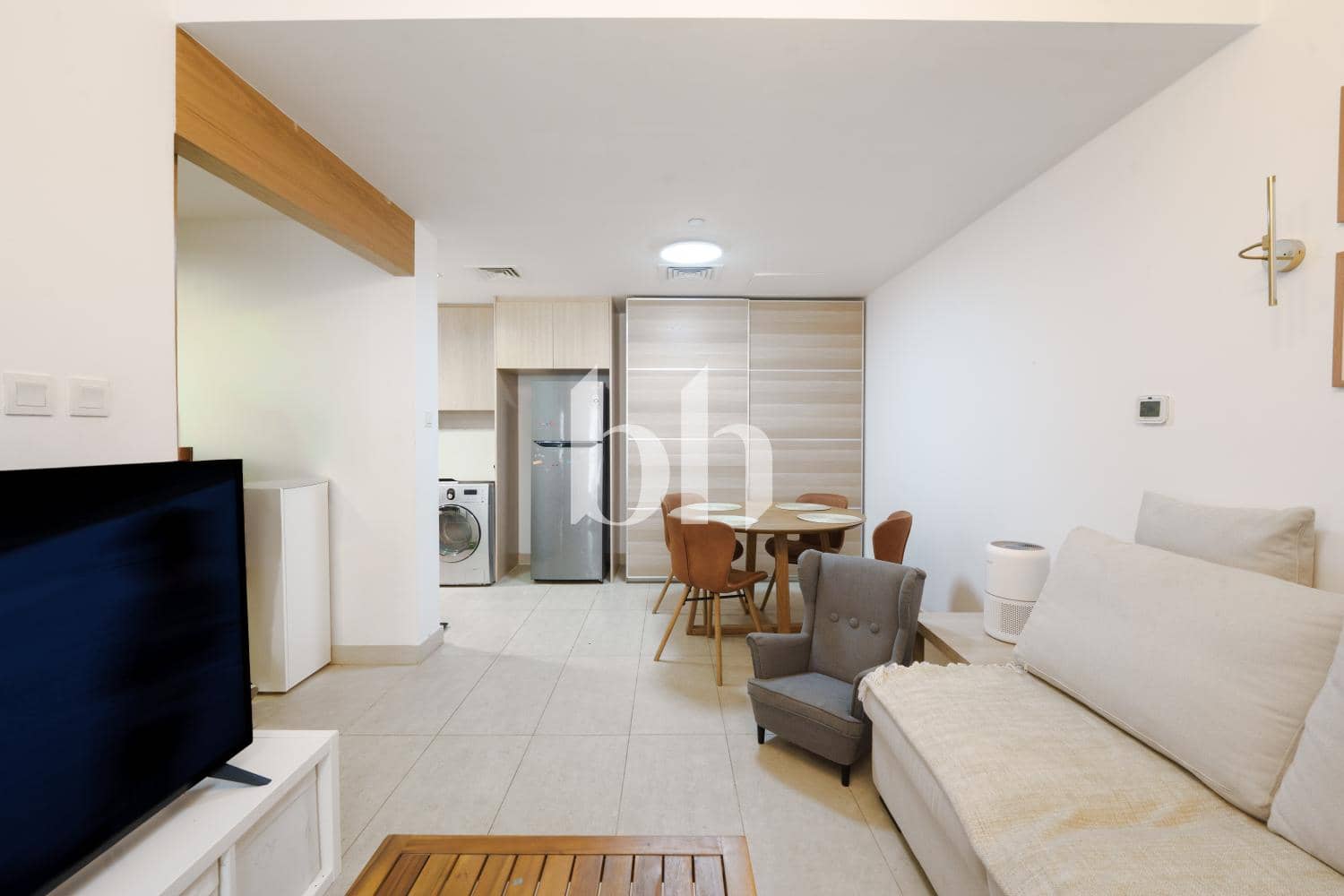 1 Bedroom Apartment in Building B - photo 1