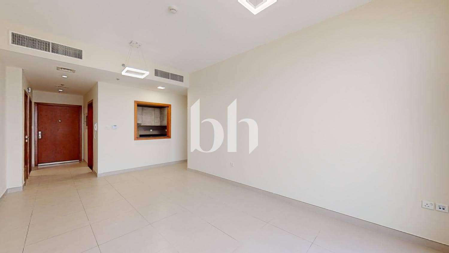 1 Bedroom Apartment in Blue Reef Building