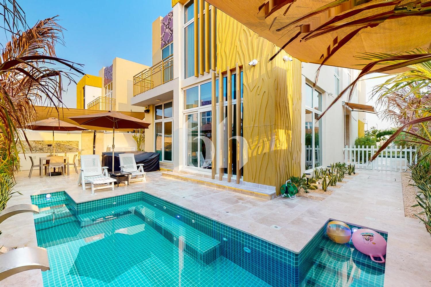 6 Bedroom Villa in Just Cavalli Villas