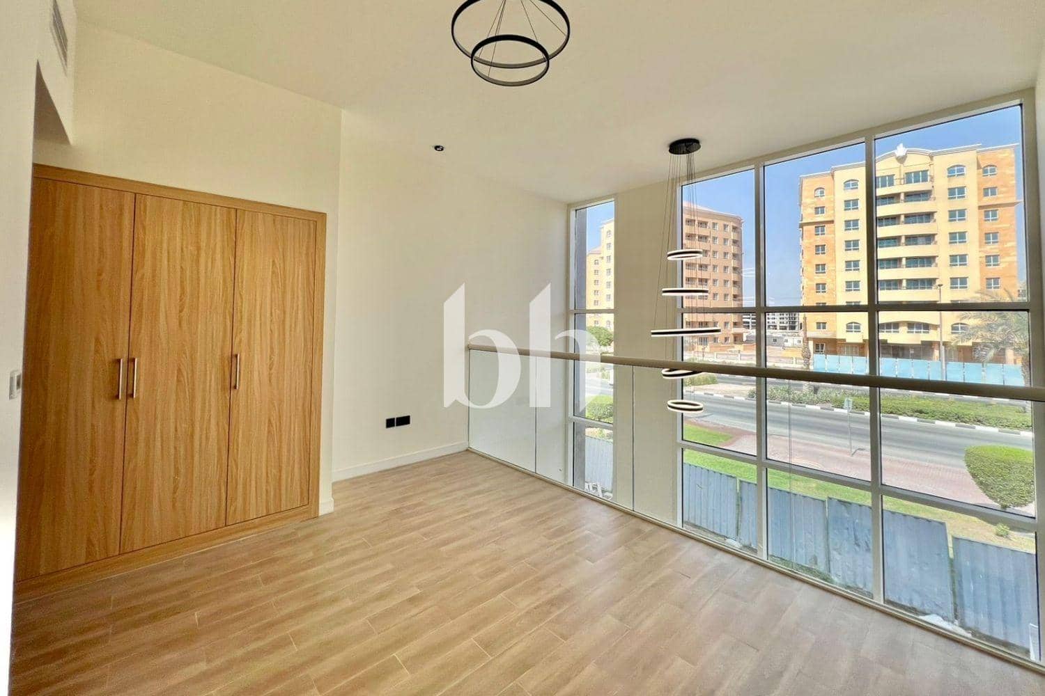 4 Bedroom Townhouse in Verdana 2 - photo 2