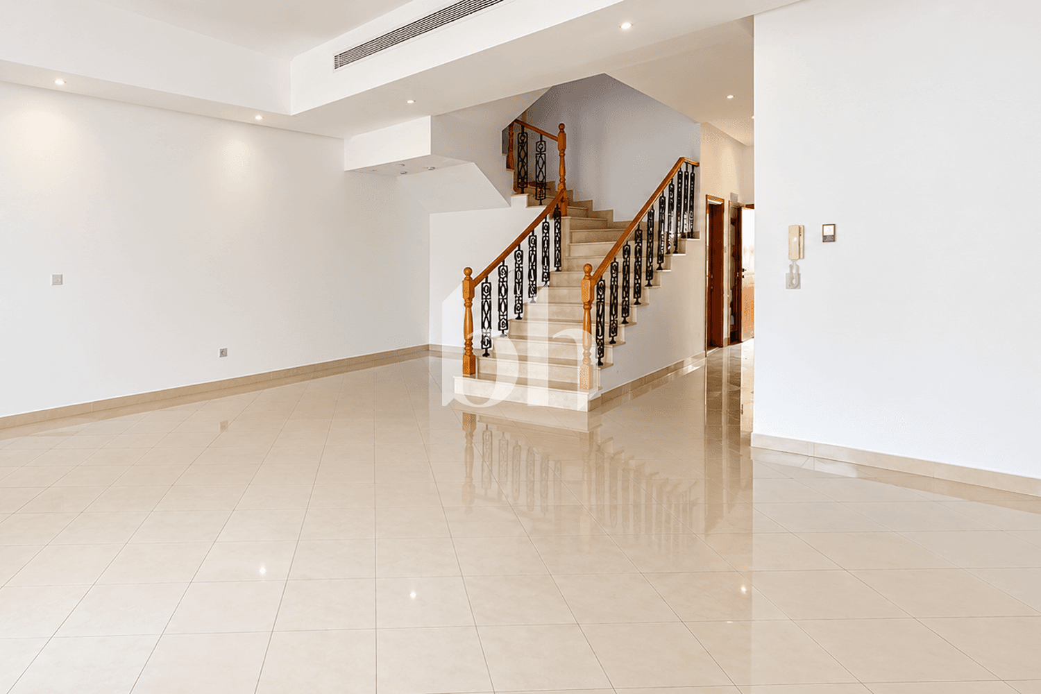 3 Bedroom Villa in Mirdif Villas - photo 1