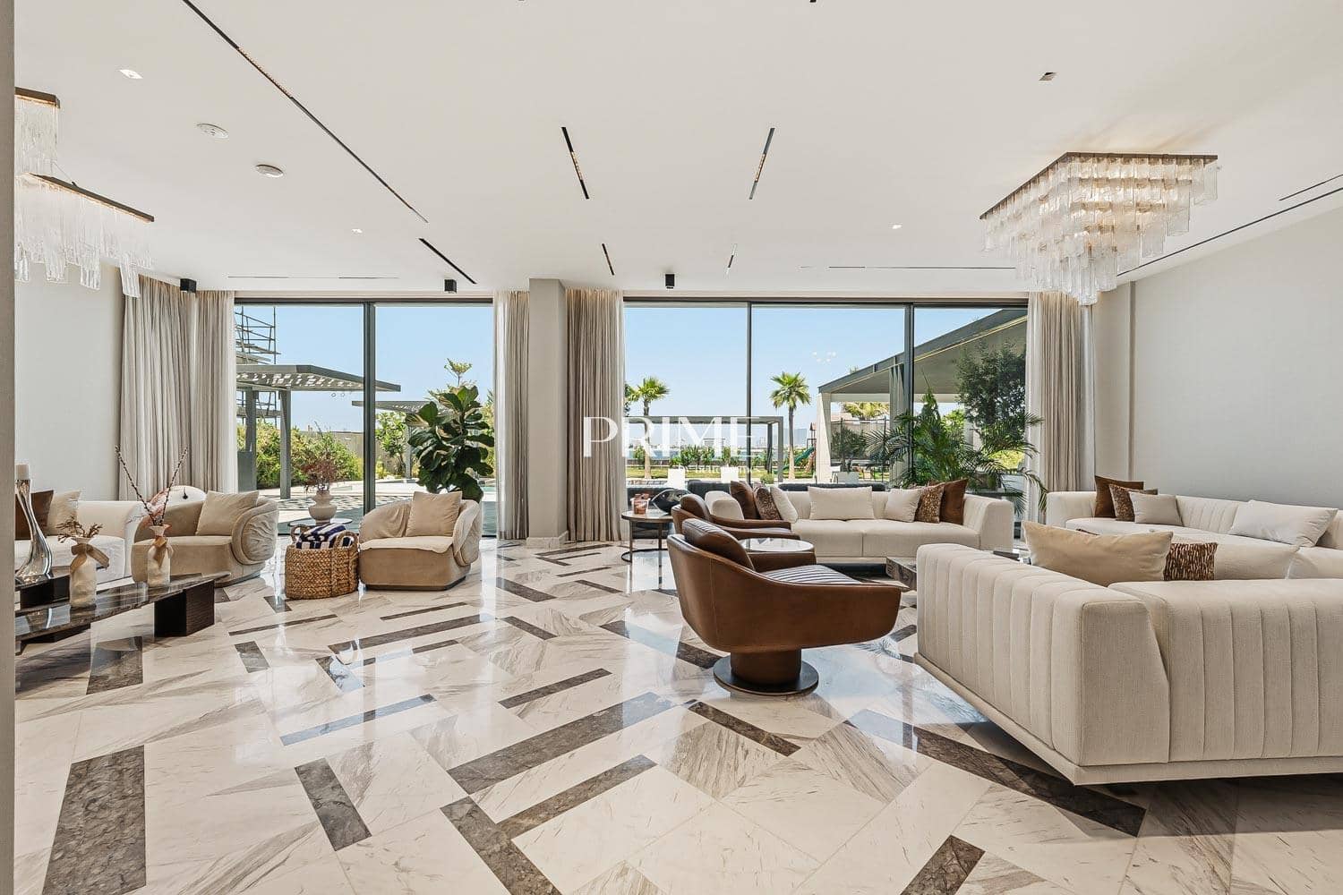7 Bedroom Villa in Jumeirah Bay Island Villas - photo 1