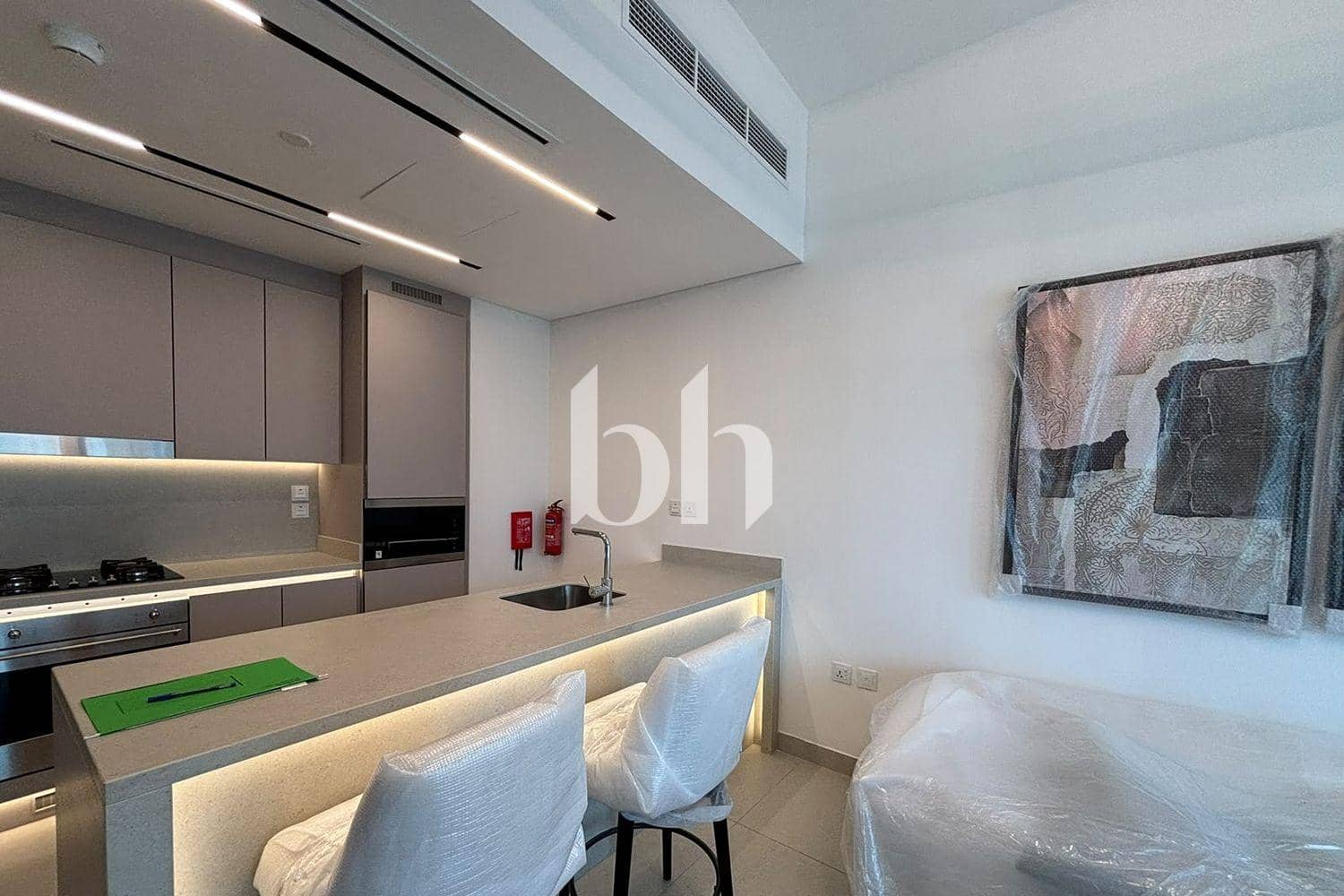 1 Bedroom Apartment in Society House - photo 1