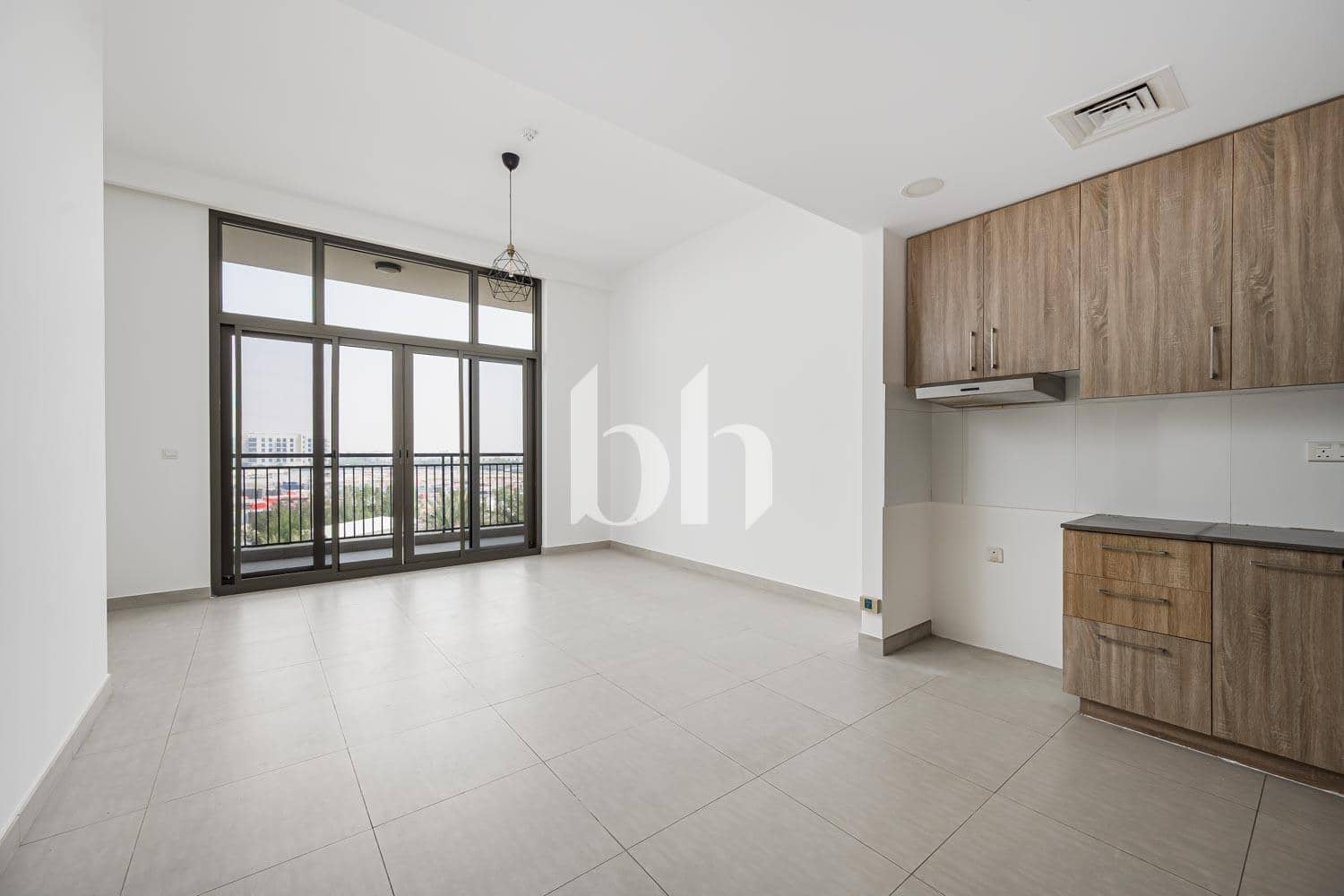 2 Bedroom Apartment in Parkviews