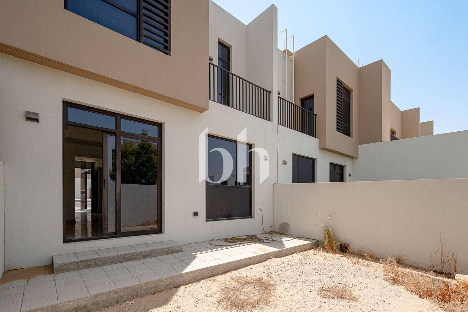 2 Bedroom Townhouse in Nasma Residence - photo 1