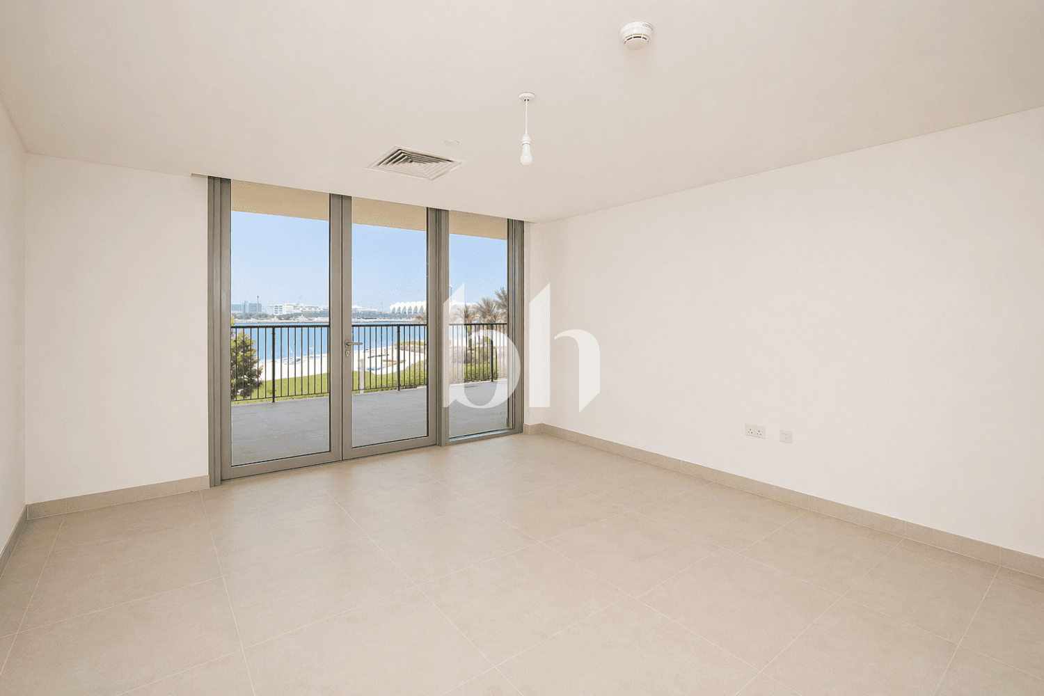 3 Bedroom Townhouse in Building B - photo 1