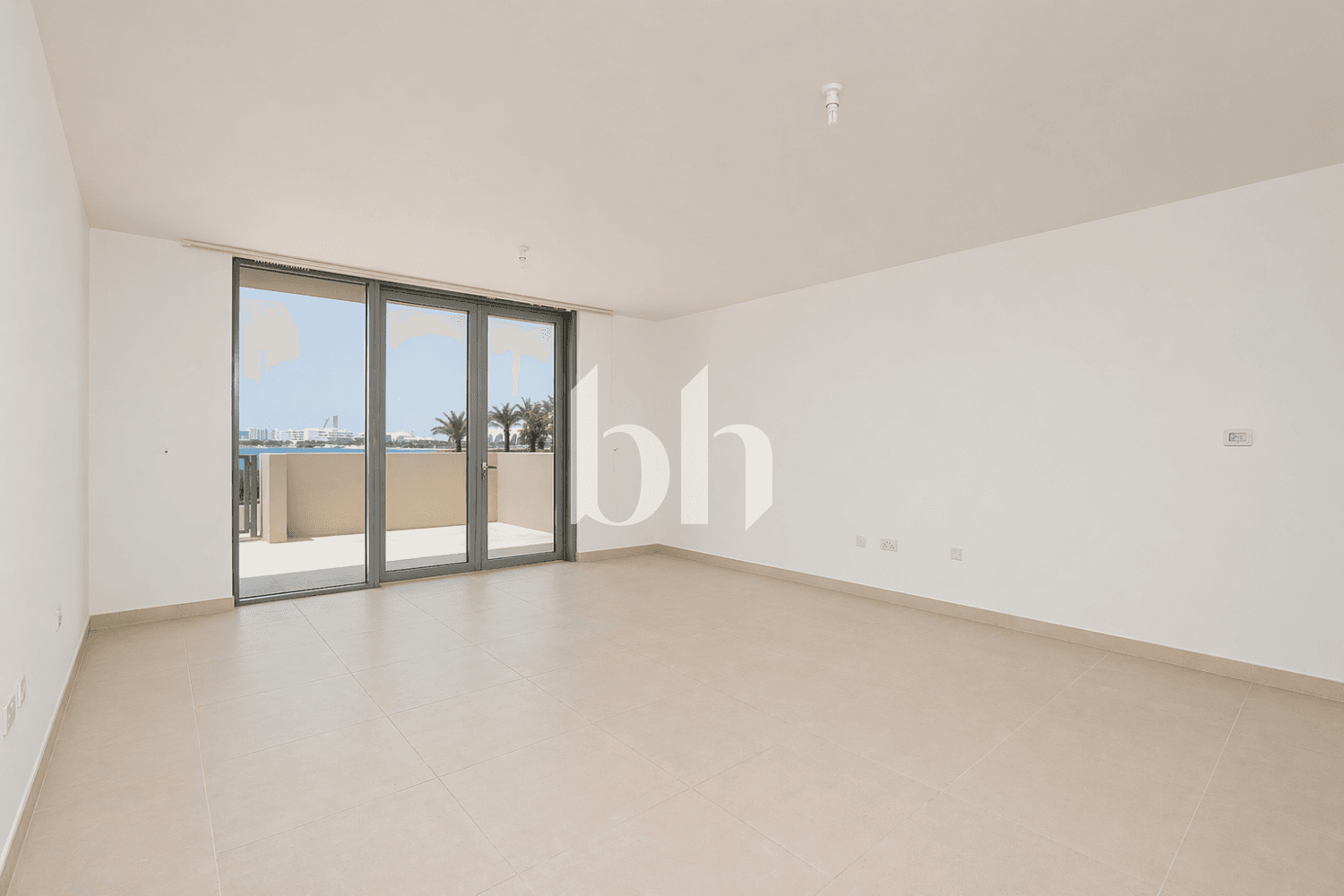 3 Bedroom Townhouse in Building B - photo 2