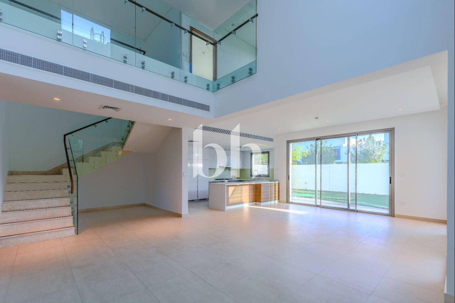 4 Bedroom Villa in Aspens - photo 1