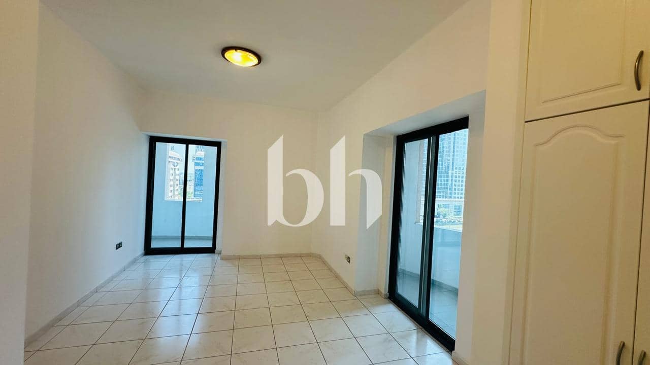 2 Bedroom Apartment in Al Meraikhi Tower - photo 2