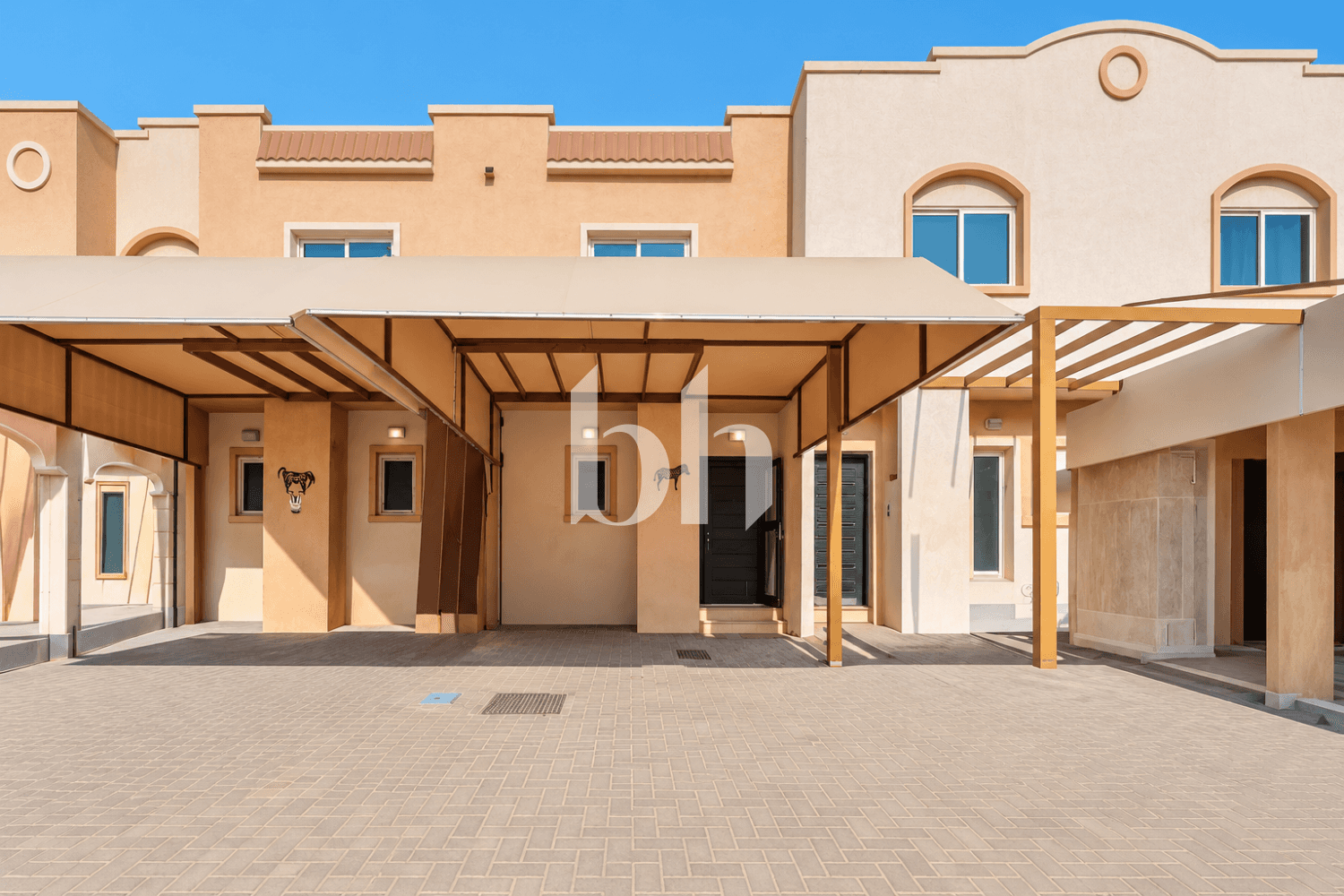 2 Bedroom Townhouse in Mediterranean Style