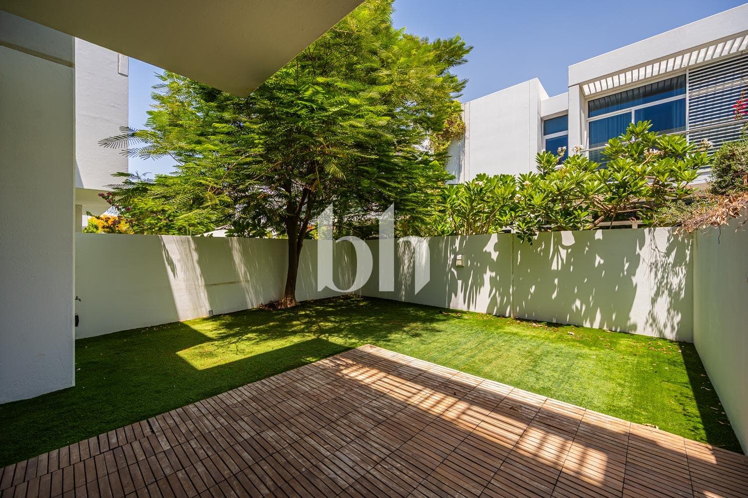 3 Bedroom Townhouse in Arabella Townhouses 1 - photo 1
