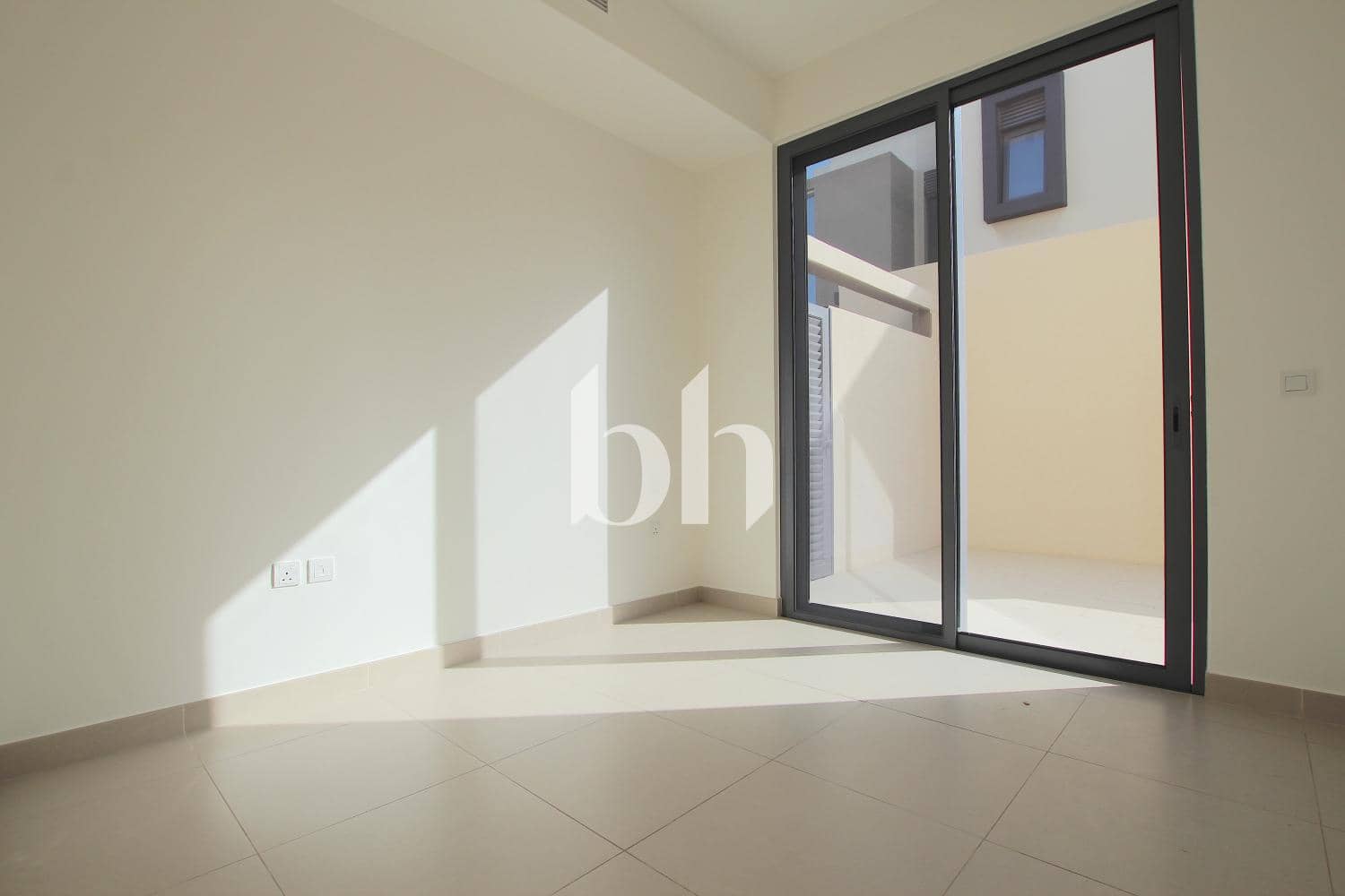 4 Bedroom Townhouse in Maple 1, Maple at Dubai Hills Estate - photo 2