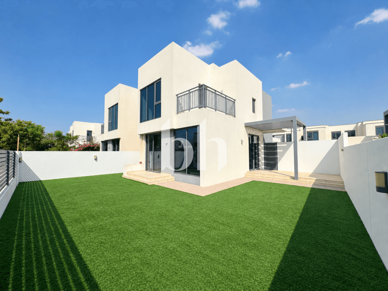 4 Bedroom Townhouse in Maple 3