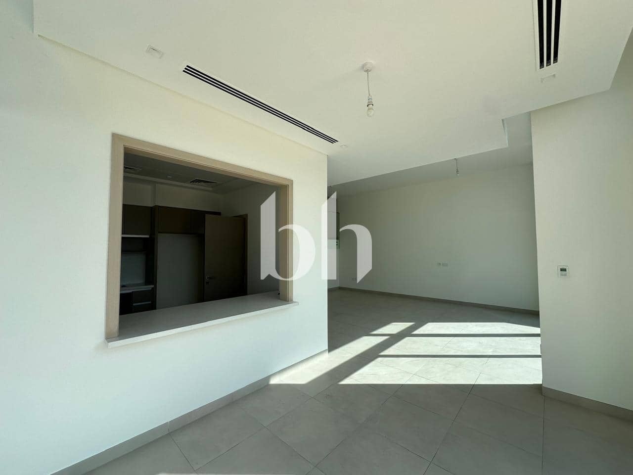 4 Bedroom Townhouse in Murooj Al Furjan 1 - photo 2