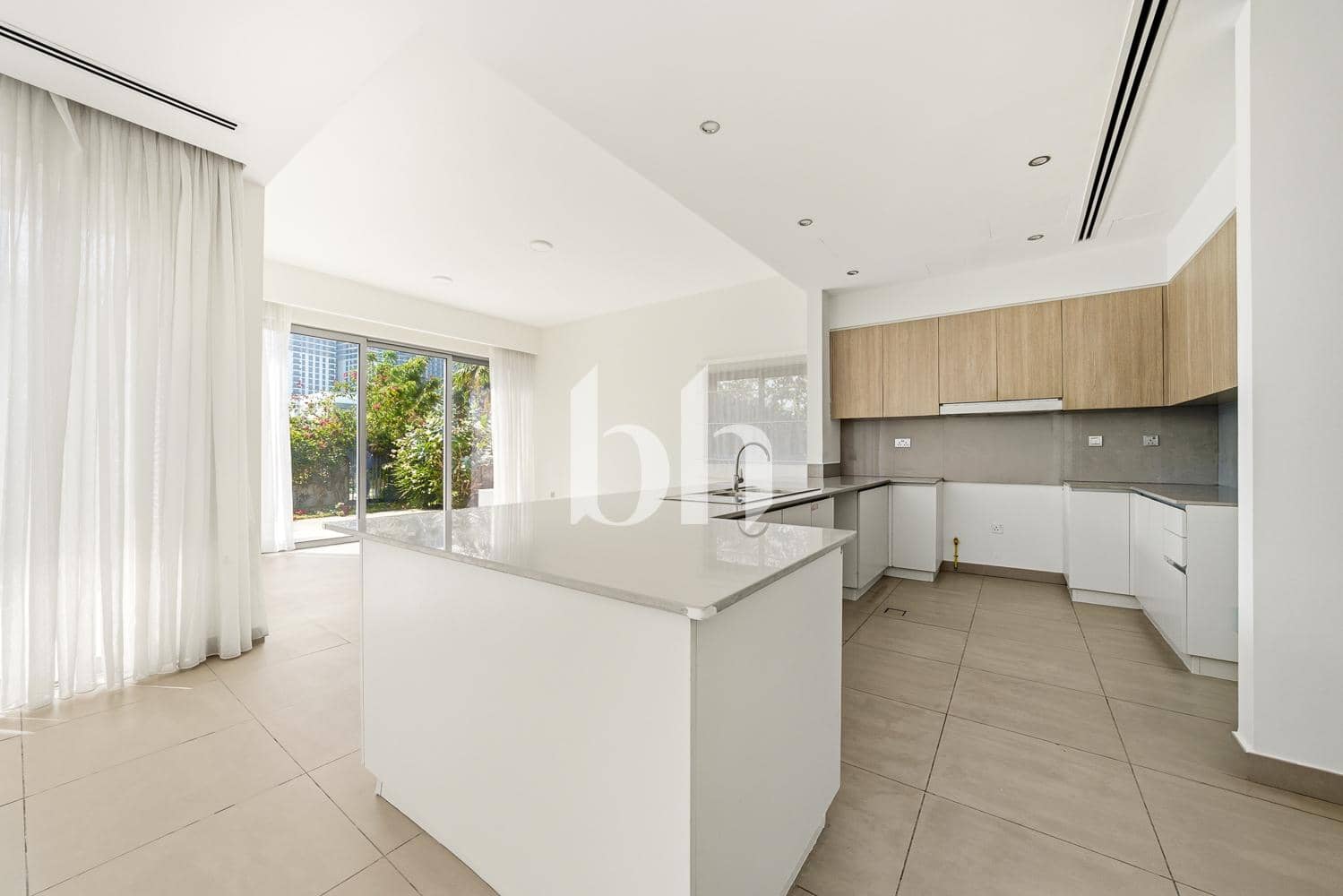 5 Bedroom Villa in Sidra Villas I - photo 2