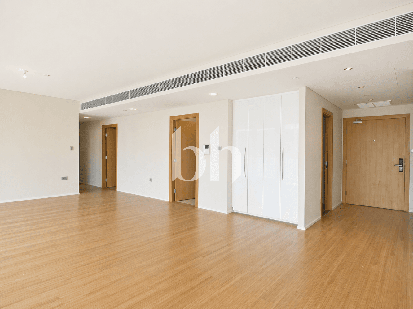 3 Bedroom Apartment in Al Maha - photo 2