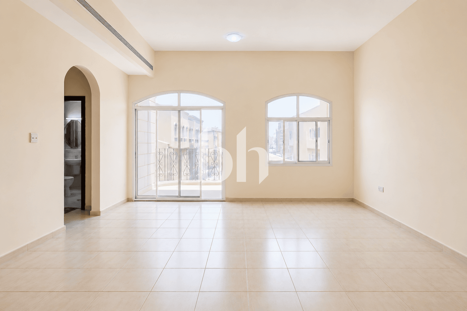 5 Bedroom Villa in Khalifa City A Villas - photo 2