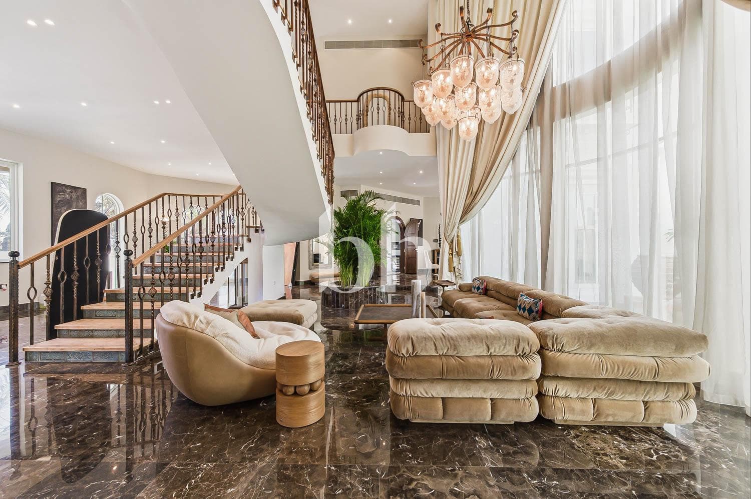 5 Bedroom Villa in Al Bahia 1 - photo 1