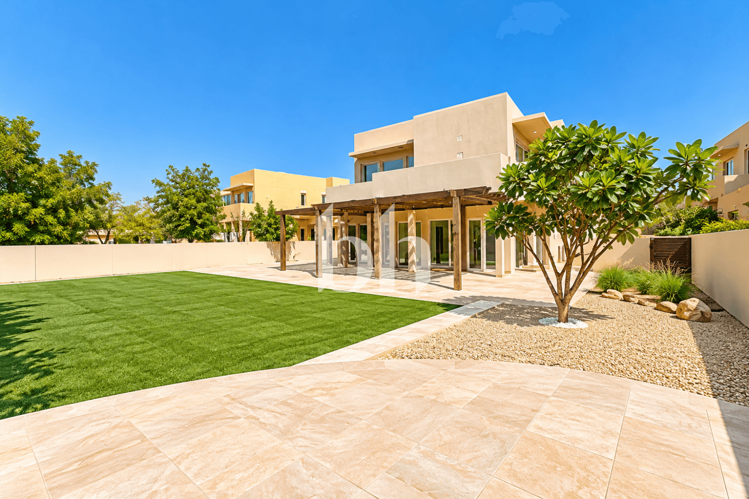 3 Bedroom Villa in Saheel - photo 1