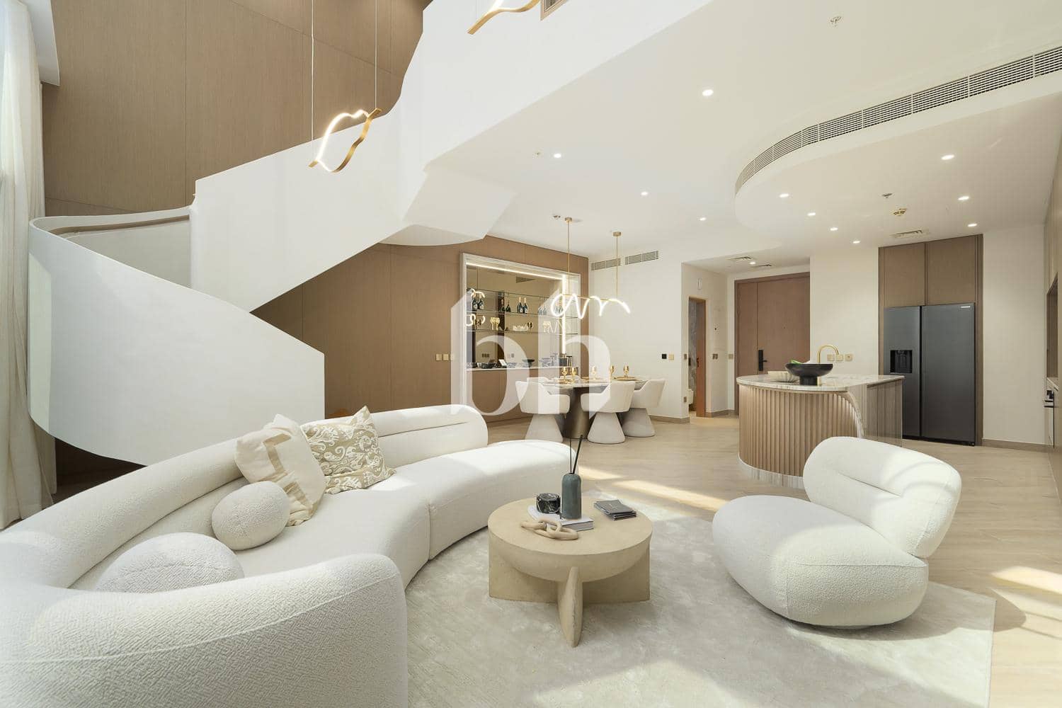 3 Bedroom Apartment in Central Park Residential Tower