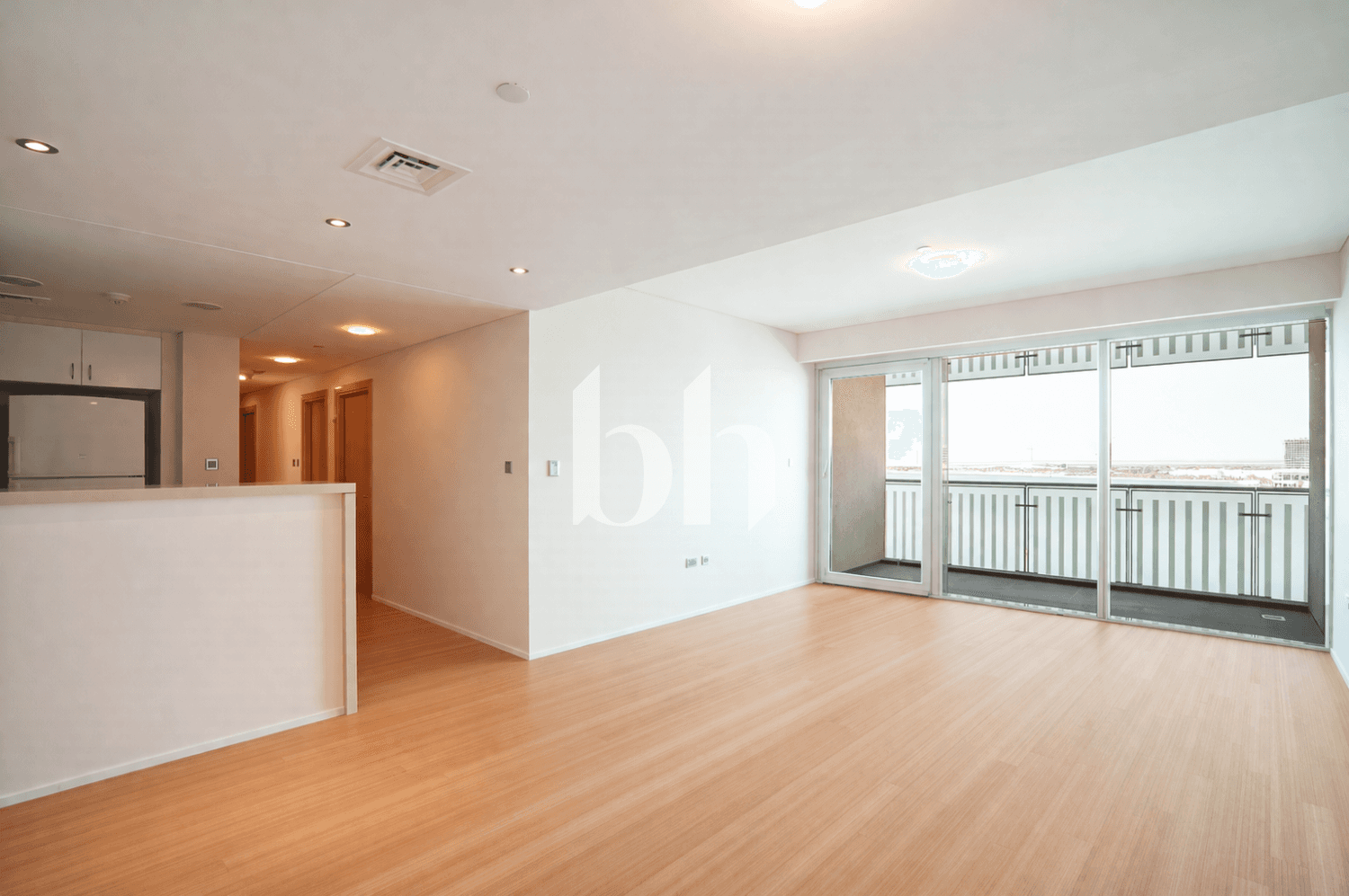 3 Bedroom Apartment in Al Maha - photo 1