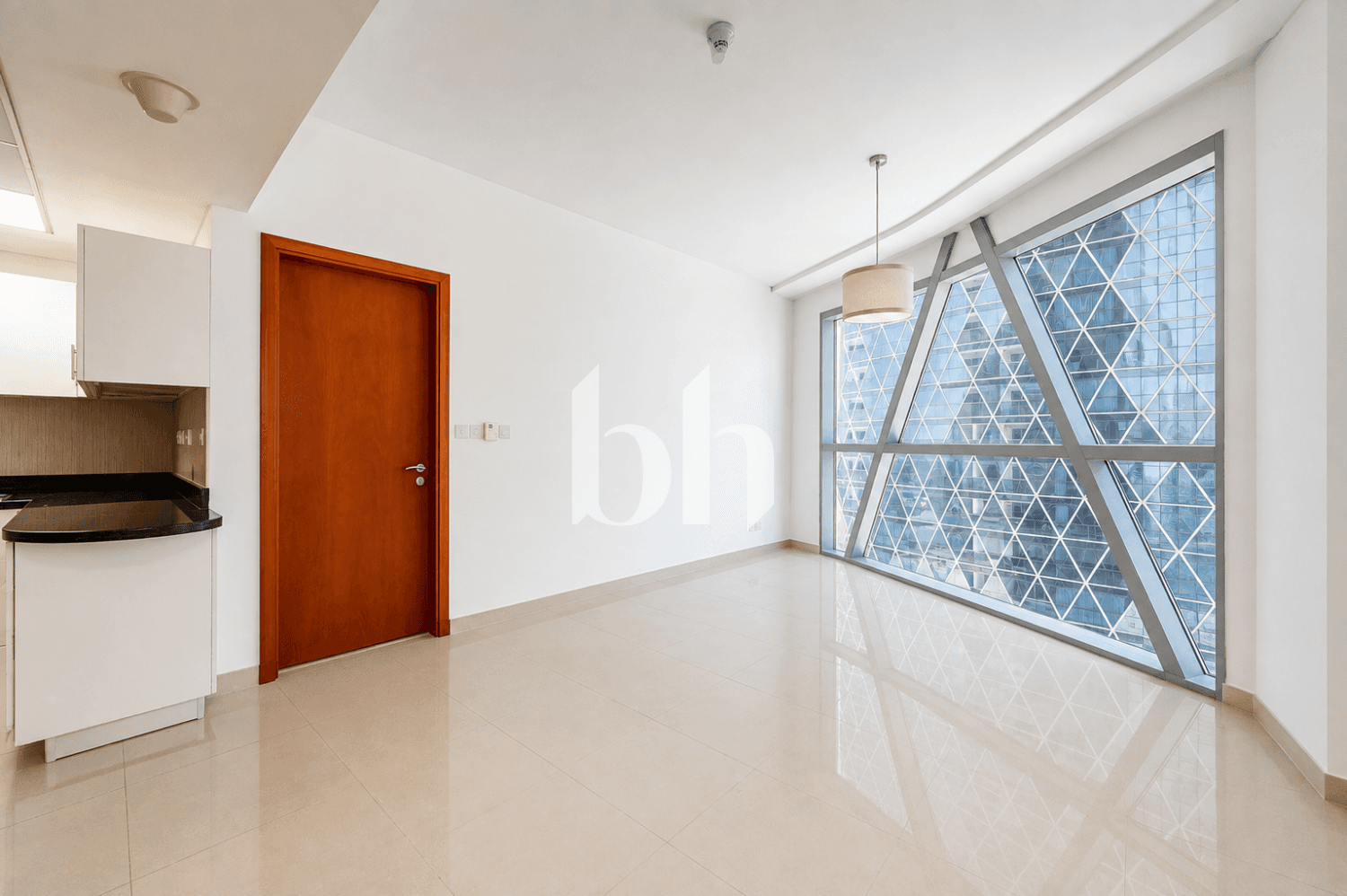 2 Bedroom Apartment in Park Tower B