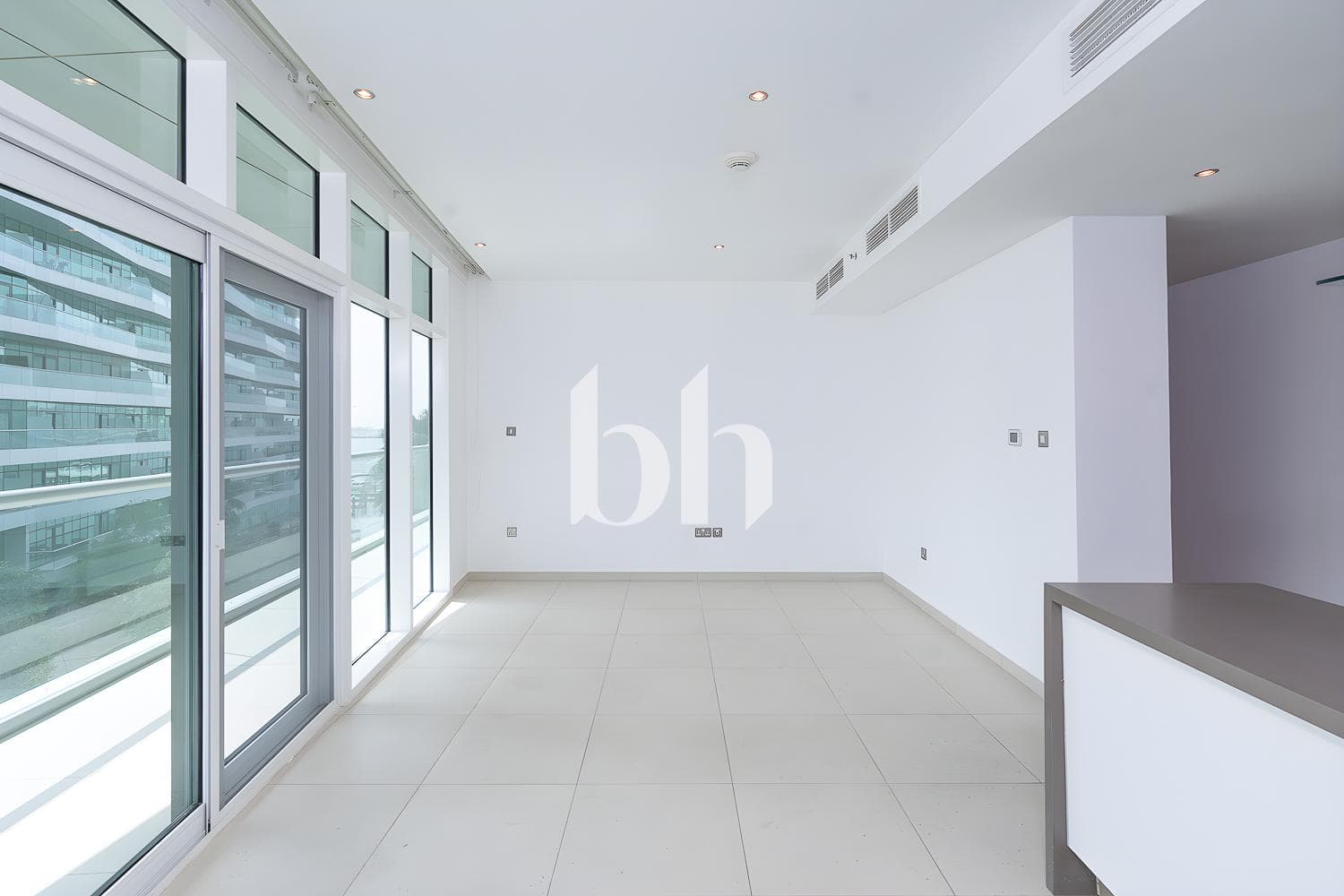 1 Bedroom Apartment in Al Naseem Residences A - photo 2