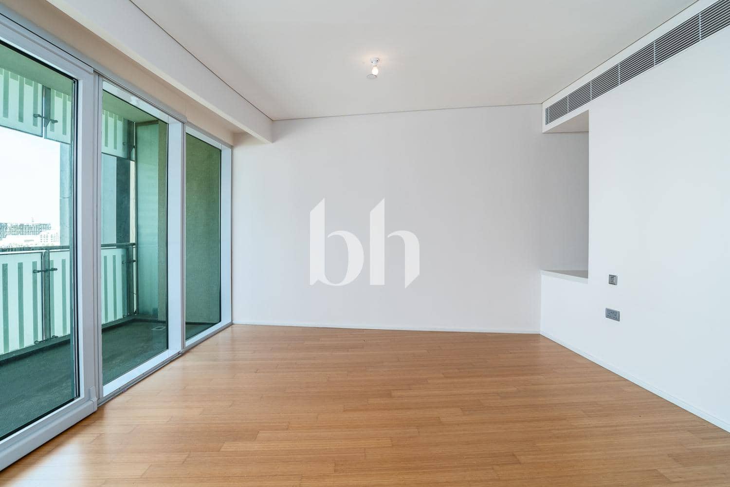 2 Bedroom Apartment in Al Rahba - photo 2