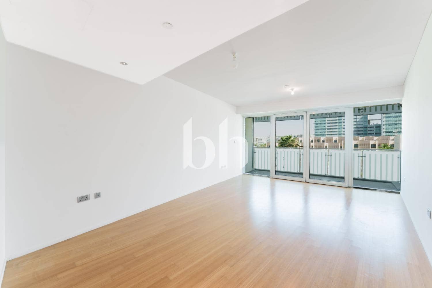 2 Bedroom Apartment in Al Rahba - photo 2