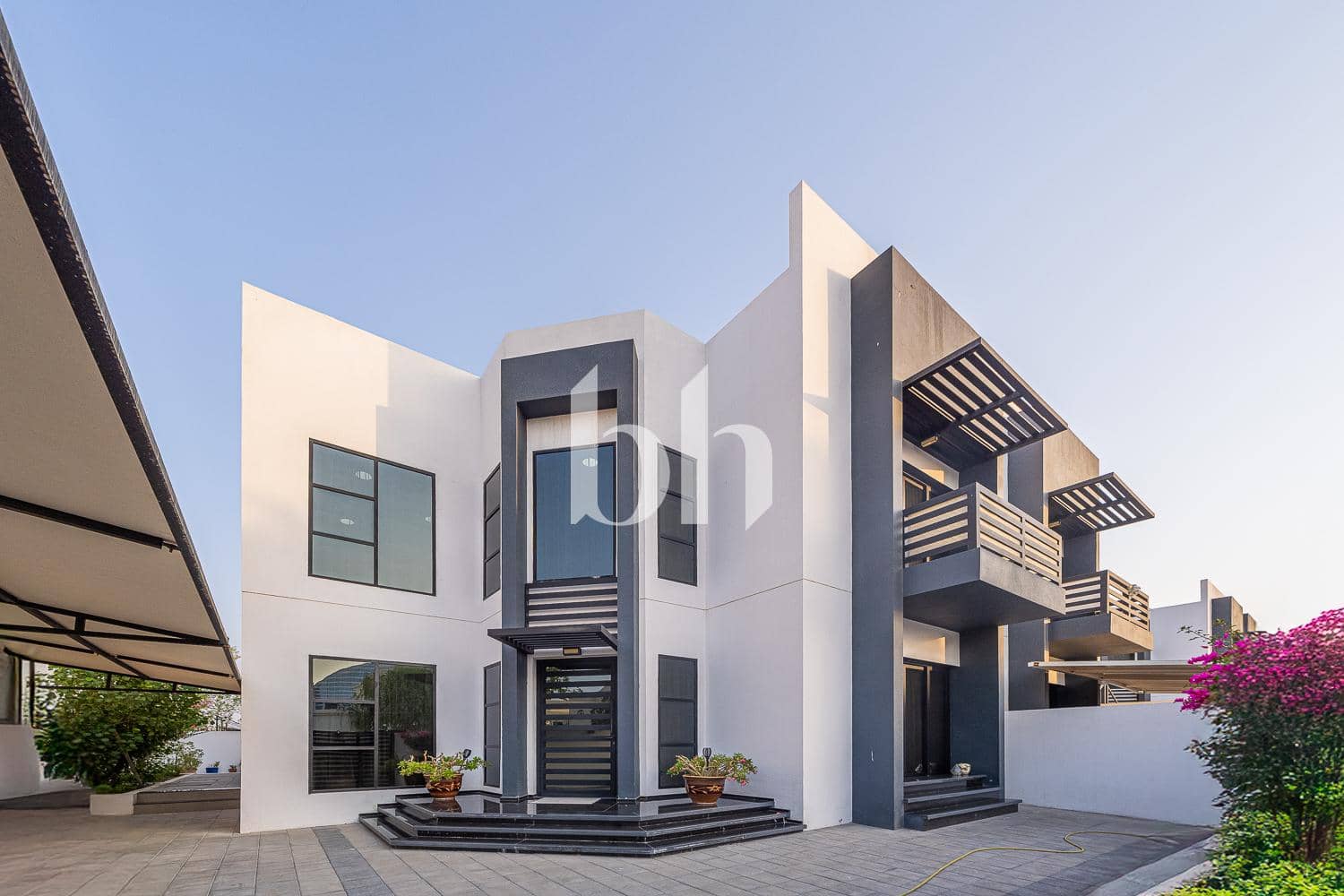 4 Bedroom Villa in Umm Suqeim 3 Villas