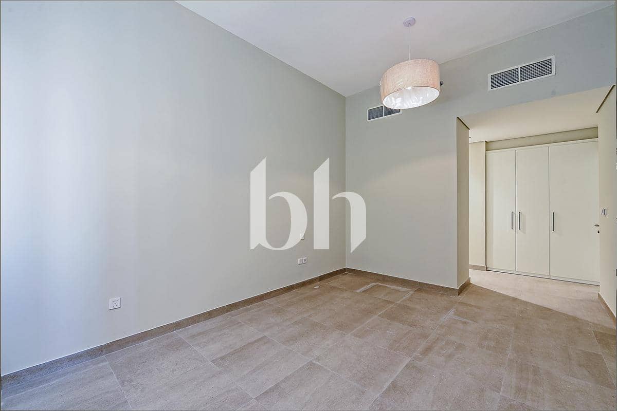 1 Bedroom Apartment in Larimar Apartments - photo 1