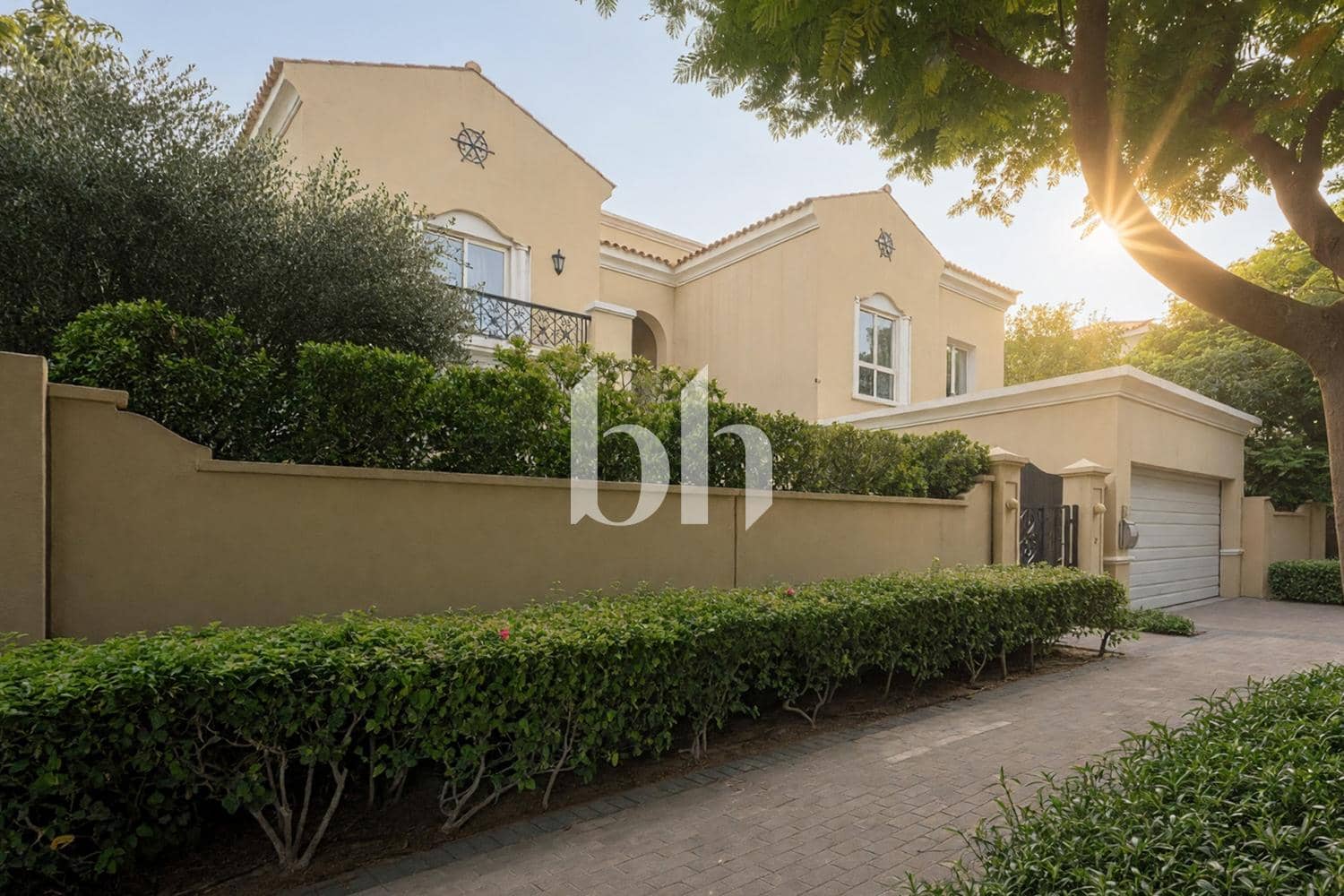 6 Bedroom Villa in La Avenida 2