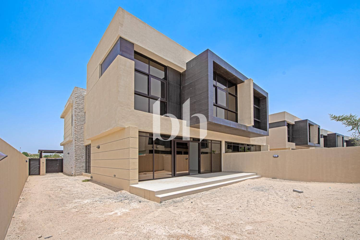 3 Bedroom Villa in Longview - photo 2