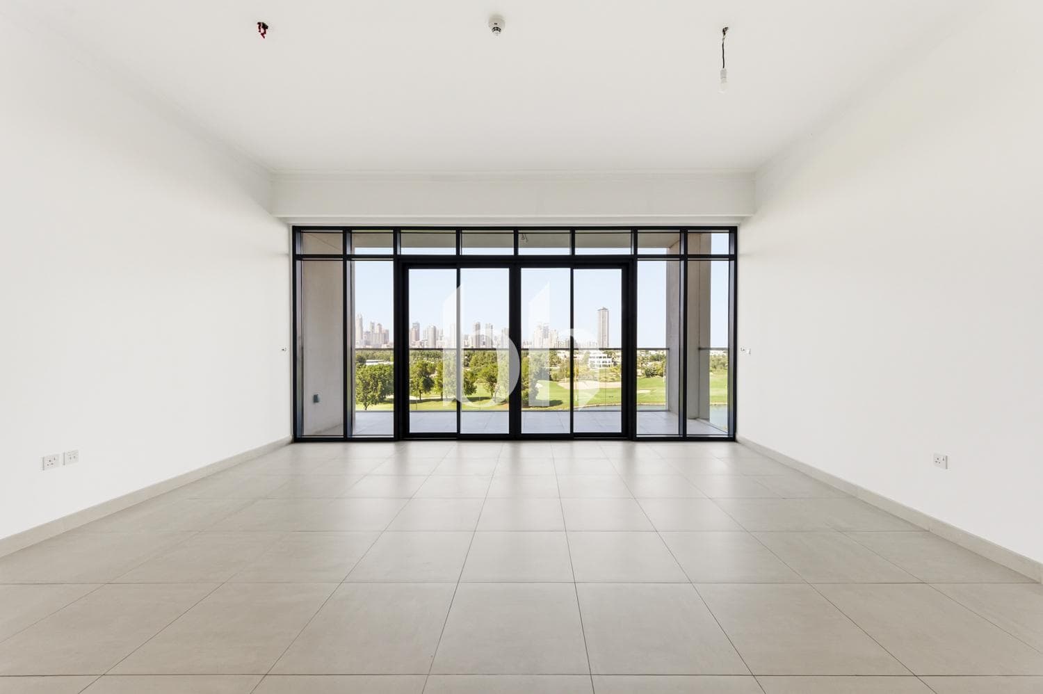 3 Bedroom Apartment in Vida Residence 4 - photo 2